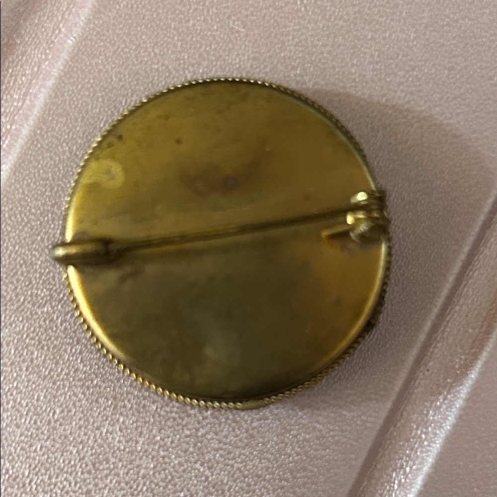 Micro mosaic vintage brooch - Picture 2 of 4